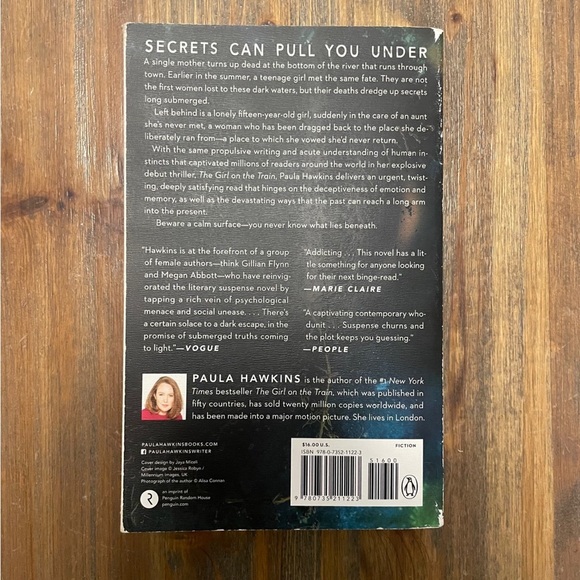 Into the Water paperback by Paula Hawkins - Picture 2 of 2